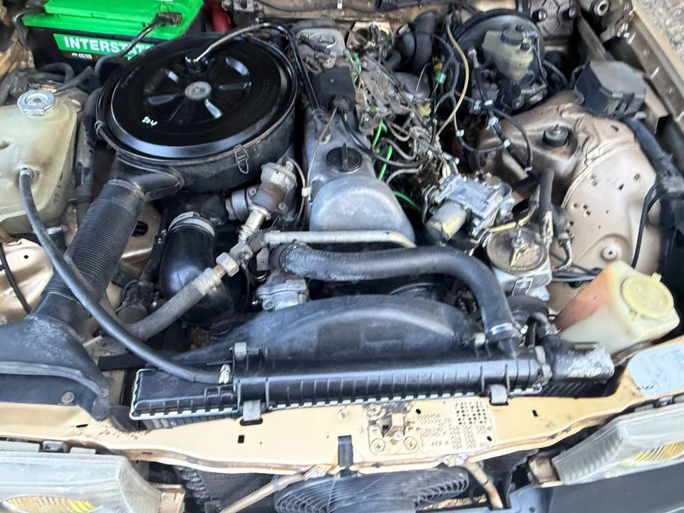 1983 Mercedes-Benz 190E - Image 20 of 24