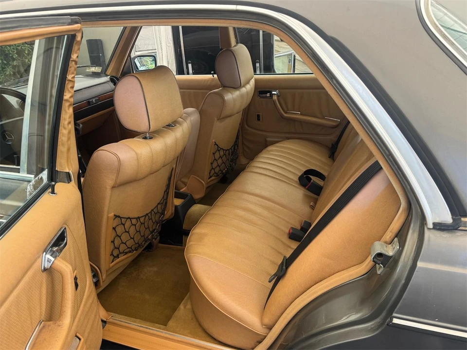 1983 Mercedes-Benz 190E - Image 25 of 31