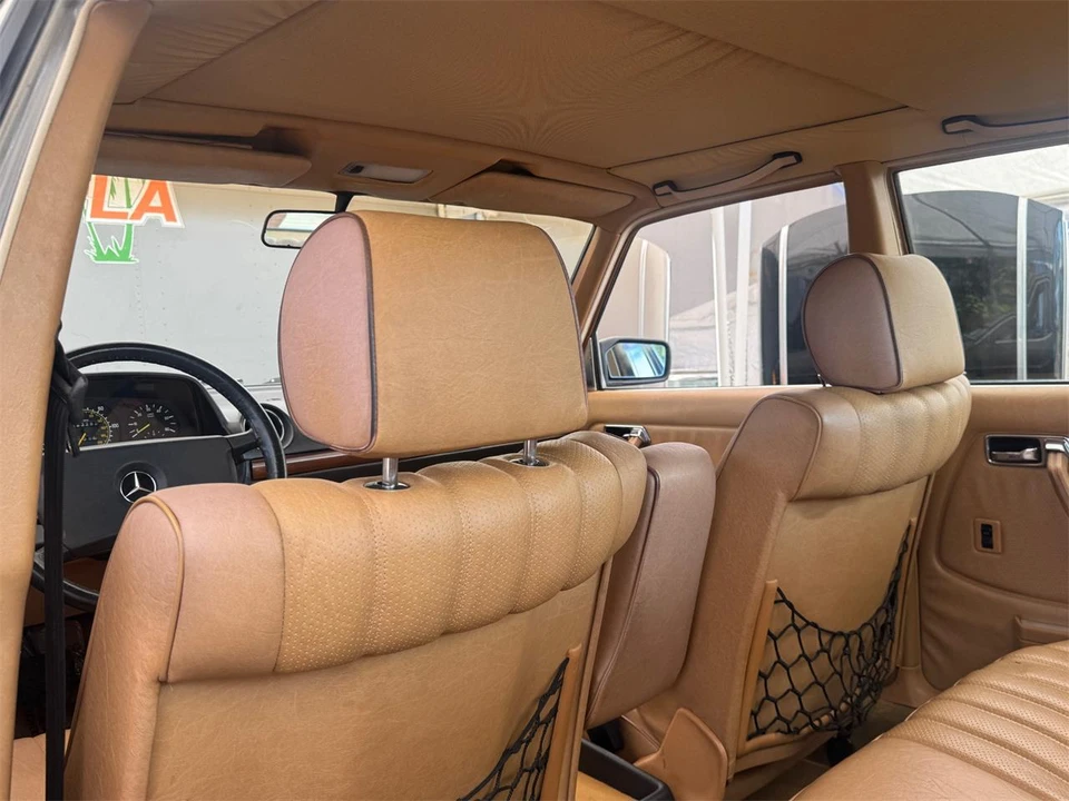 1983 Mercedes-Benz 190E - Image 24 of 31