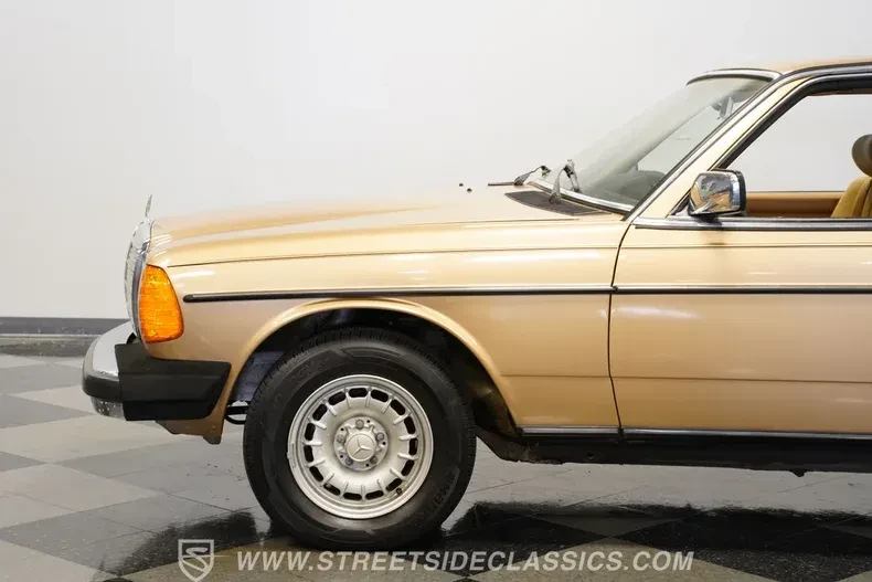 1983 Mercedes-Benz W123 Coupe (C123) - Image 20 of 31