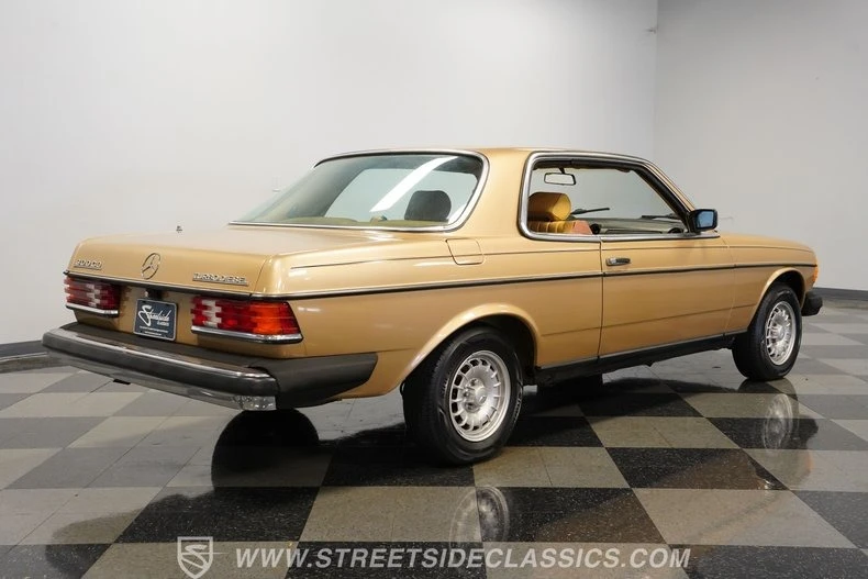 1983 Mercedes-Benz W123 Coupe (C123) - Image 9 of 31