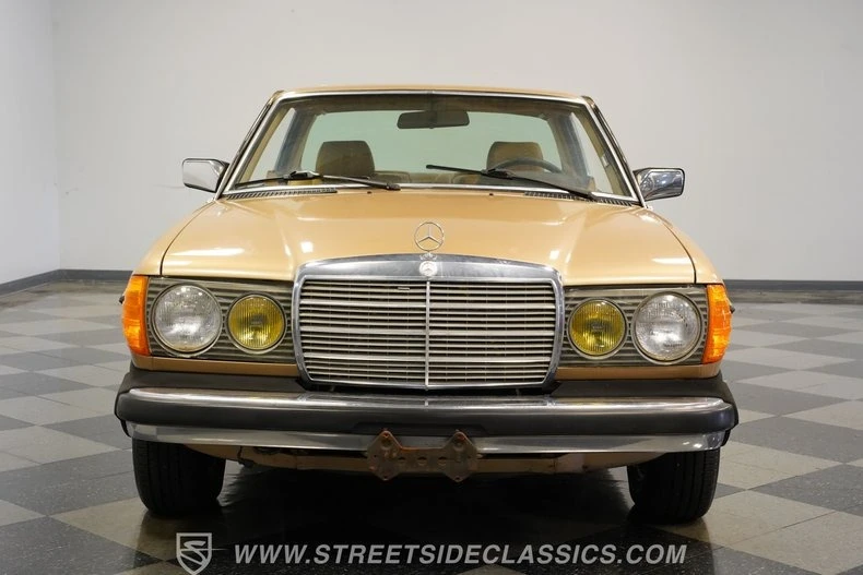 1983 Mercedes-Benz W123 Coupe (C123) - Image 12 of 31