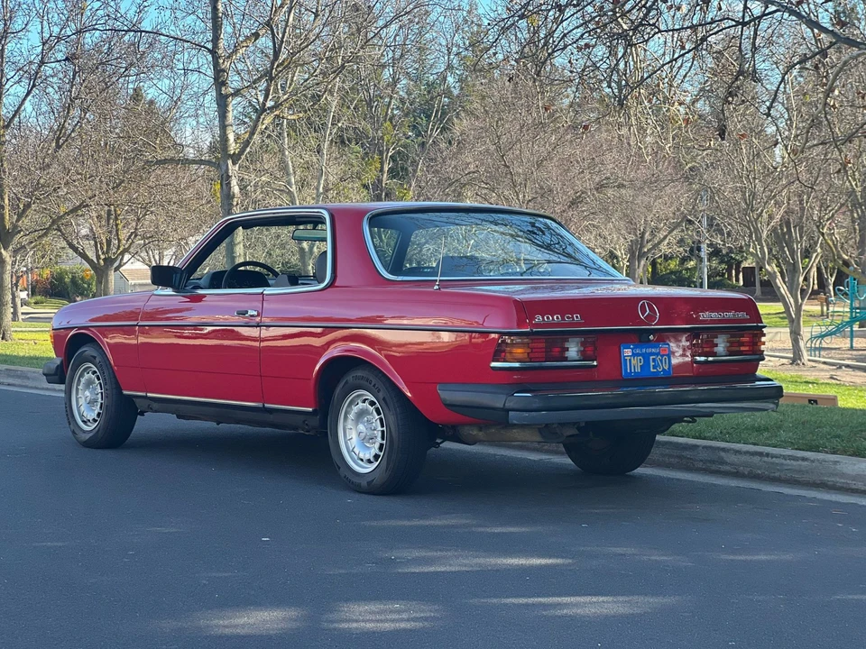 1983 Mercedes-Benz W123 Coupe (C123) - Image 8 of 31