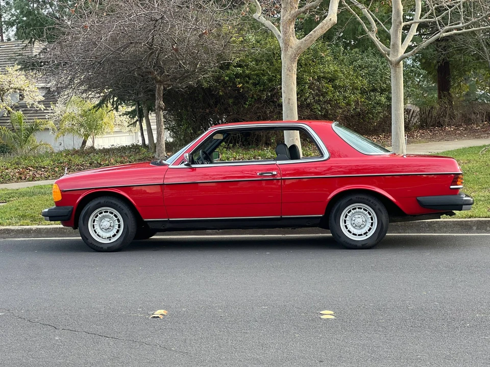 1983 Mercedes-Benz W123 Coupe (C123) - Image 6 of 31