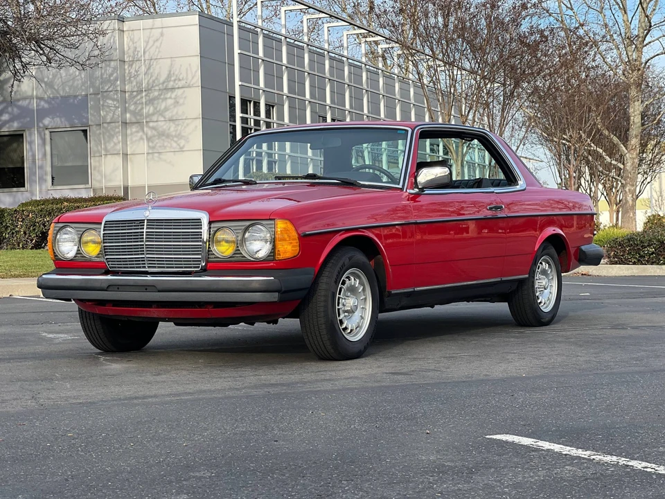 1983 Mercedes-Benz W123 Coupe (C123) - Image 3 of 31