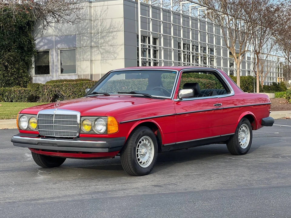 1983 Mercedes-Benz W123 Coupe (C123) - Image 4 of 31