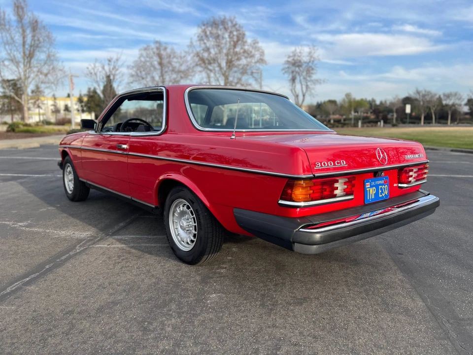 1983 Mercedes-Benz W123 Coupe (C123) - Image 10 of 31