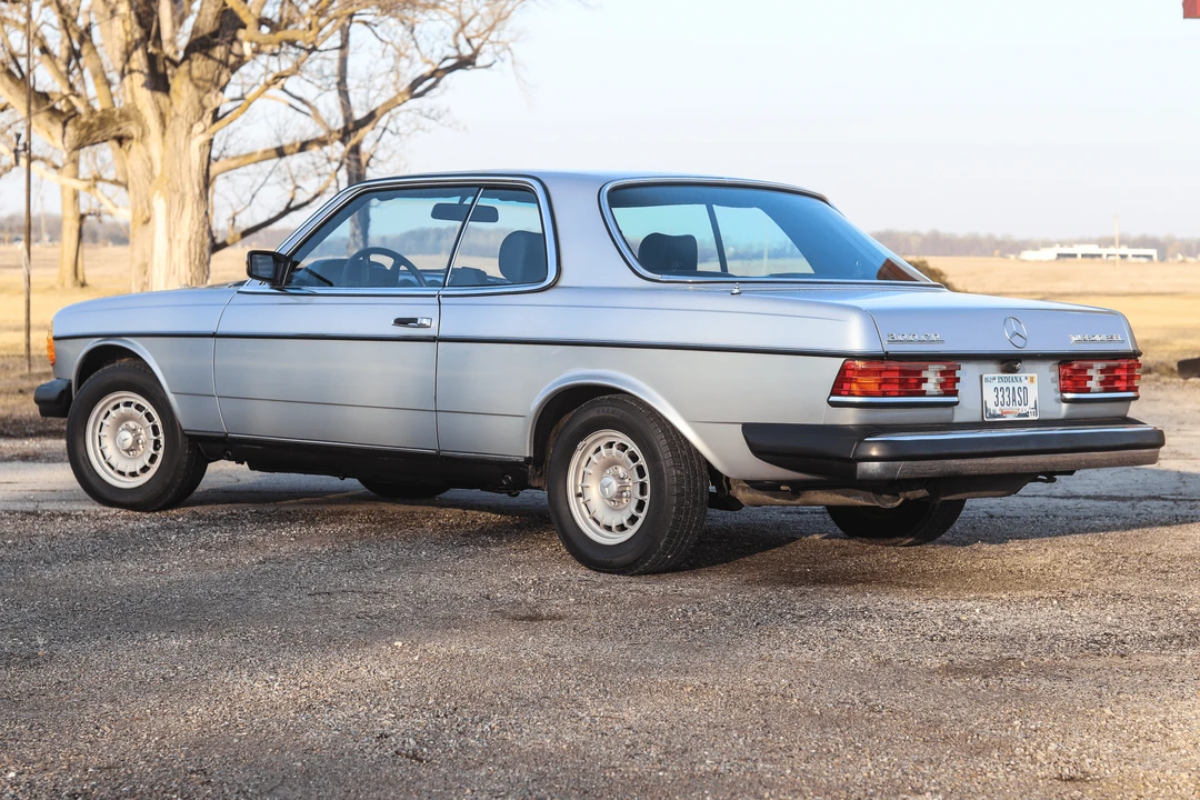 1983 Mercedes-Benz W123 Coupe (C123) - Image 26 of 31