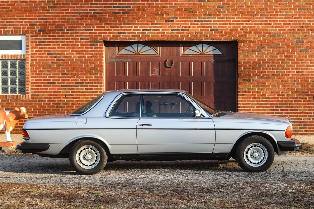 1983 Mercedes-Benz W123 Coupe (C123) - Image 17 of 31