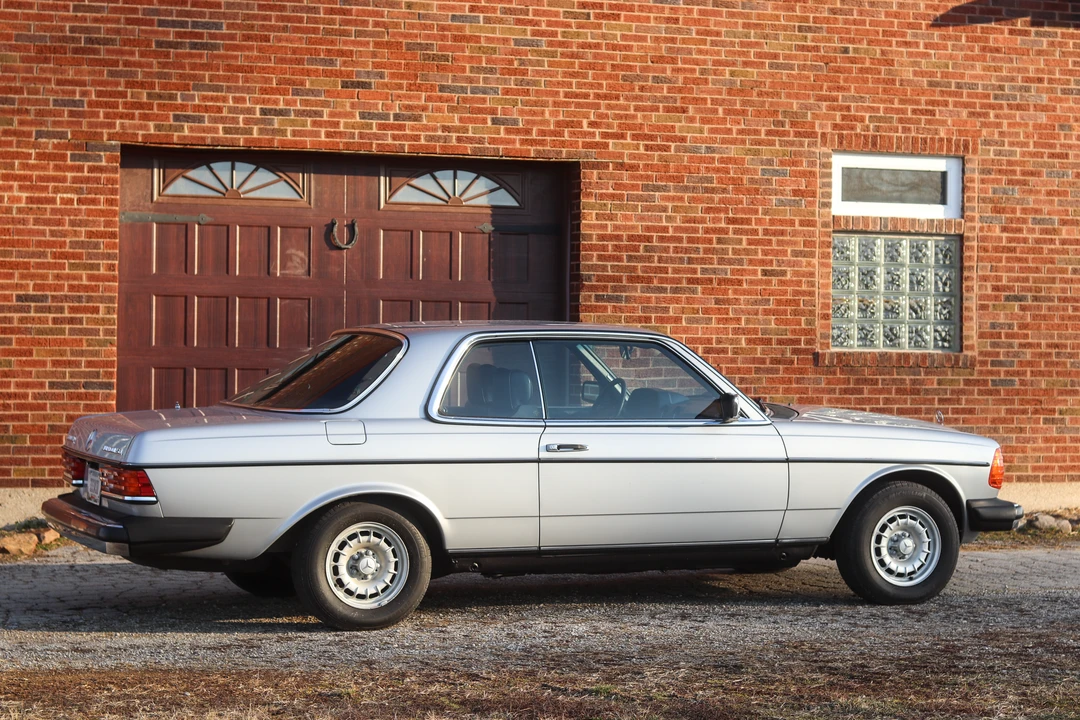 1983 Mercedes-Benz W123 Coupe (C123) - Image 18 of 31