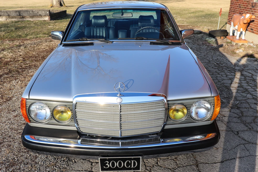 1983 Mercedes-Benz W123 Coupe (C123) - Image 8 of 31