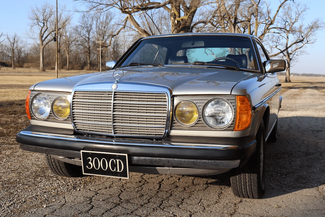 1983 Mercedes-Benz W123 Coupe (C123) - Image 7 of 31