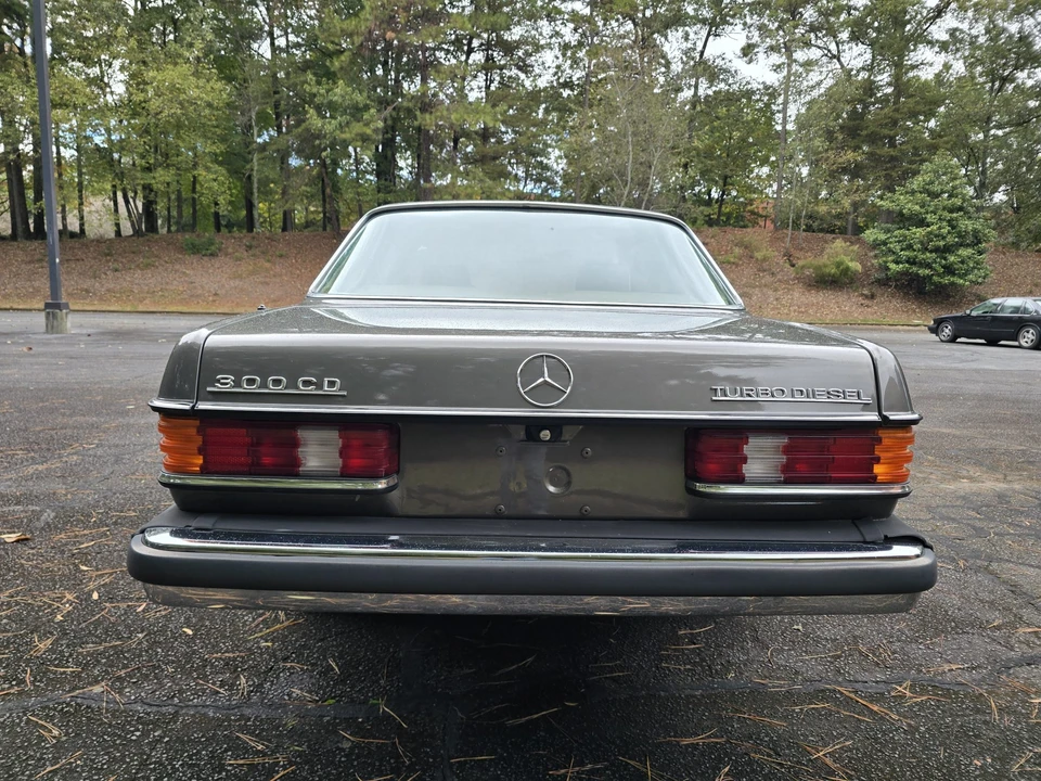 1983 Mercedes-Benz W123 Coupe (C123) - Image 5 of 31
