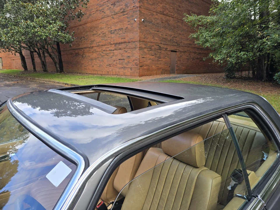 1983 Mercedes-Benz W123 Coupe (C123) - Image 21 of 31