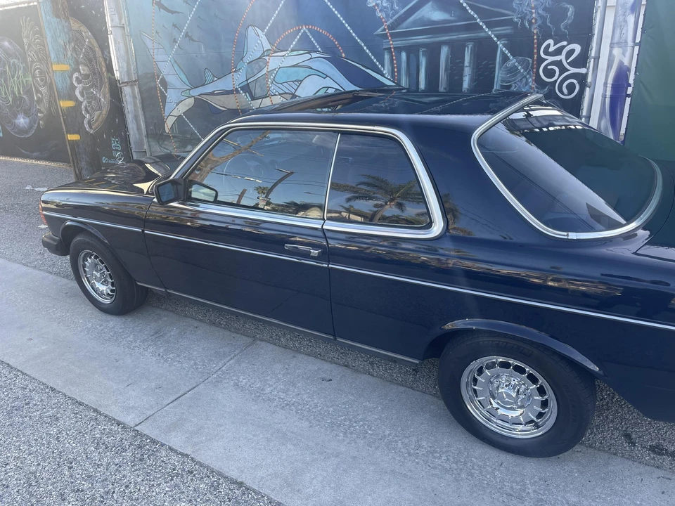 1983 Mercedes-Benz W123 Coupe (C123) - Image 23 of 31