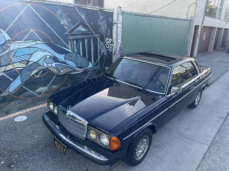 1983 Mercedes-Benz W123 Coupe (C123) - Image 5 of 31