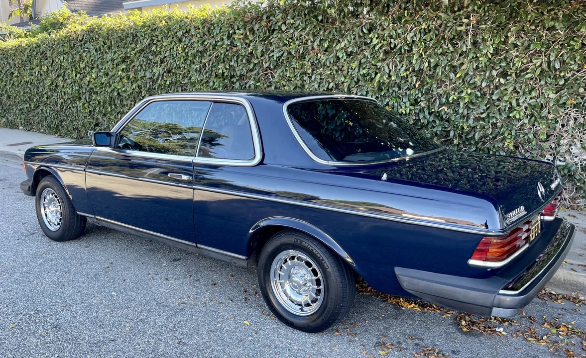 1983 Mercedes-Benz W123 Coupe (C123) - Image 25 of 31