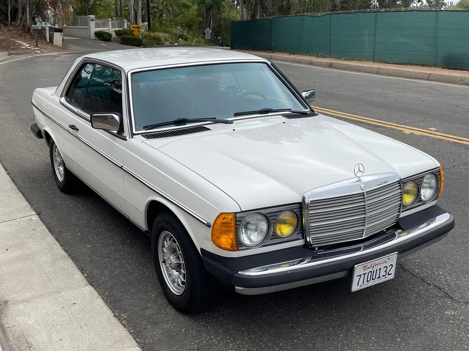 1983 Mercedes-Benz W123 Coupe (C123) - Image 5 of 31