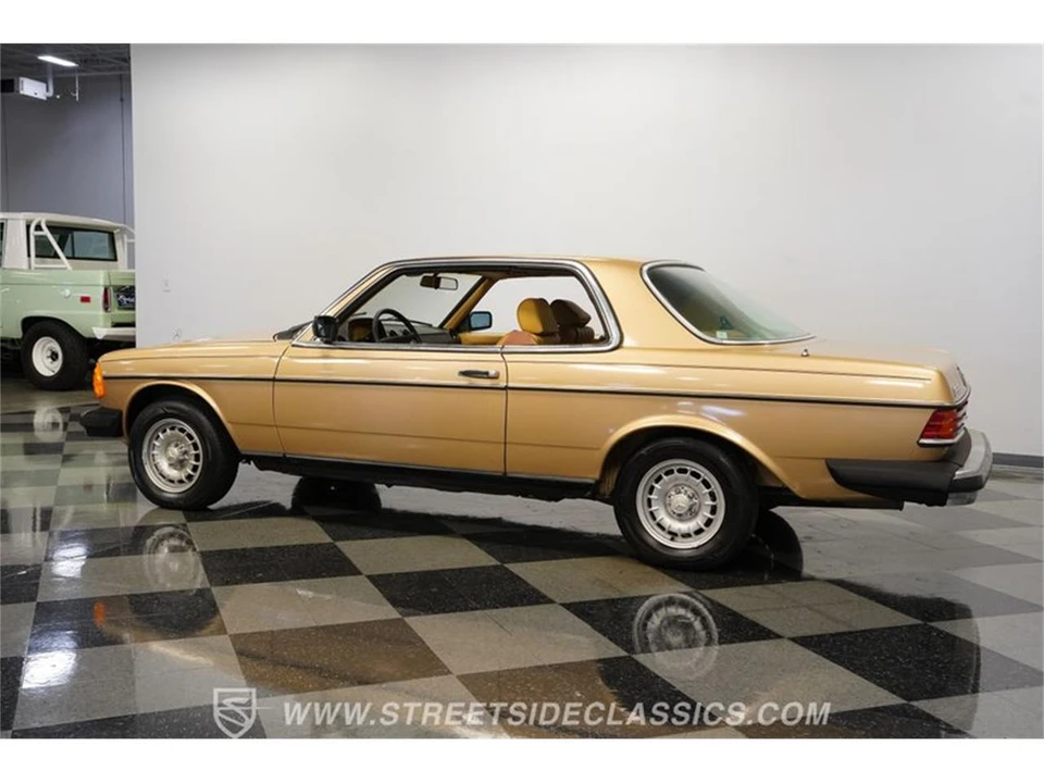 1983 Mercedes-Benz W123 Coupe (C123) - Image 7 of 31