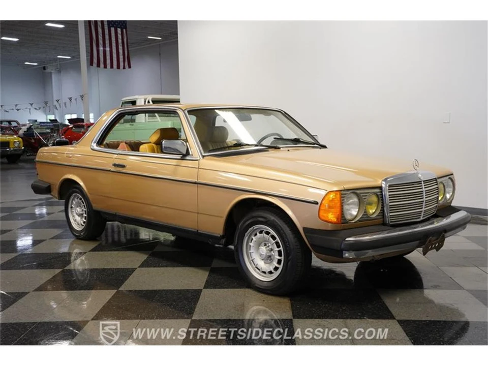 1983 Mercedes-Benz W123 Coupe (C123) - Image 15 of 31