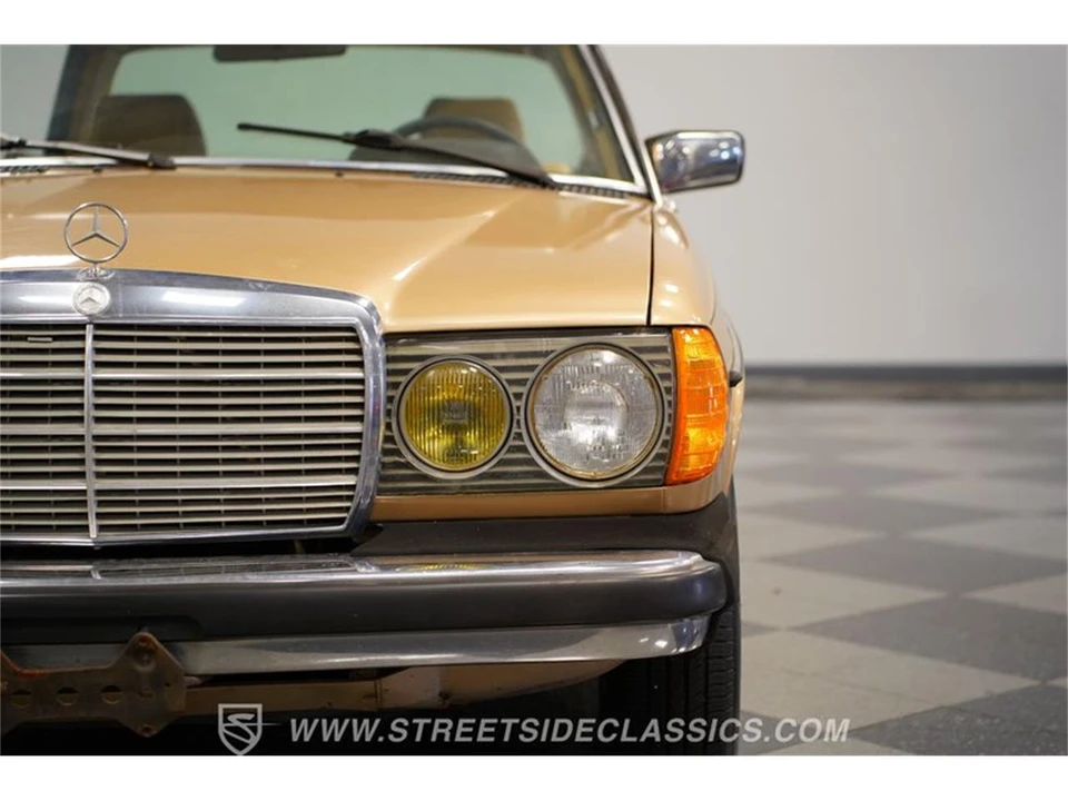 1983 Mercedes-Benz W123 Coupe (C123) - Image 19 of 31