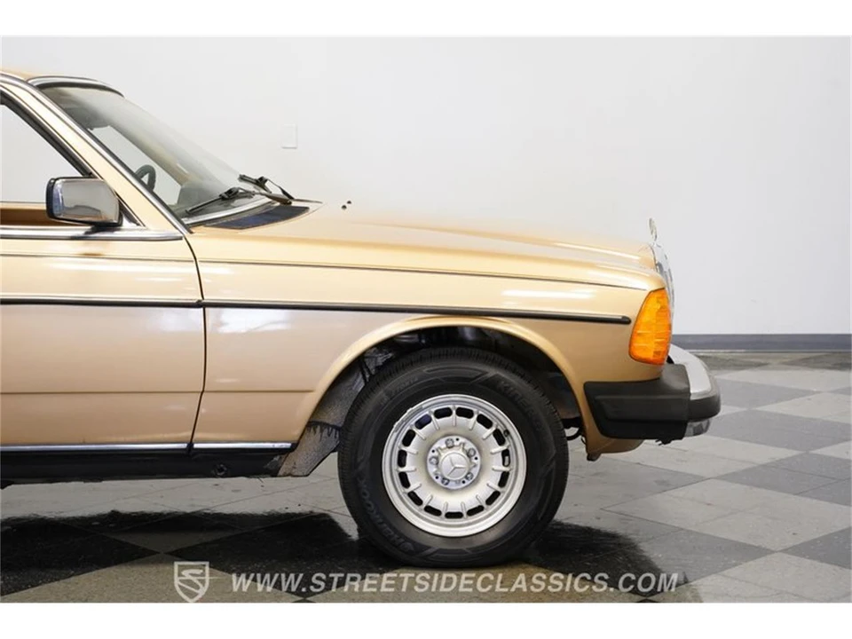 1983 Mercedes-Benz W123 Coupe (C123) - Image 29 of 31