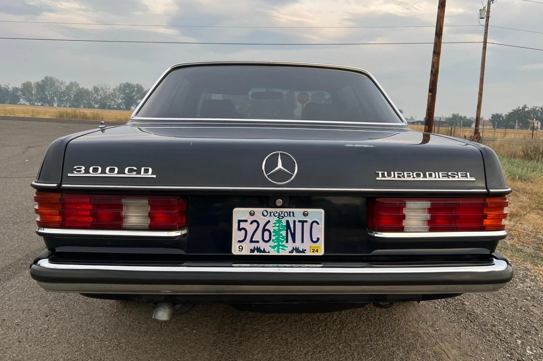 1983 Mercedes-Benz E-Class - Image 5 of 31