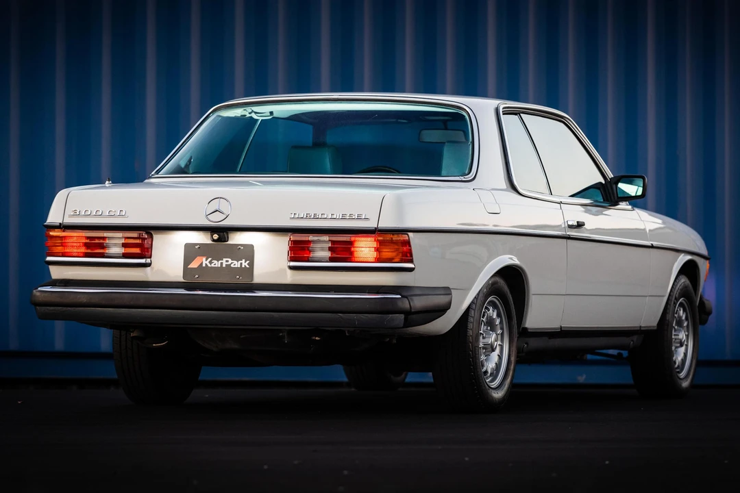 1983 Mercedes-Benz E-Class - Image 5 of 31