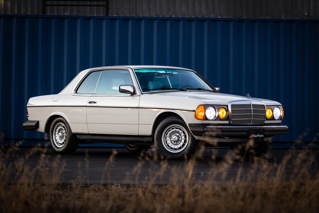 1983 Mercedes-Benz E-Class - Image 11 of 31