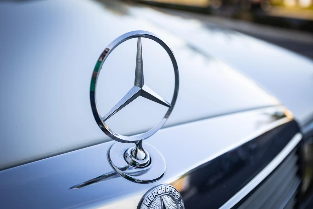 1983 Mercedes-Benz E-Class - Image 16 of 31