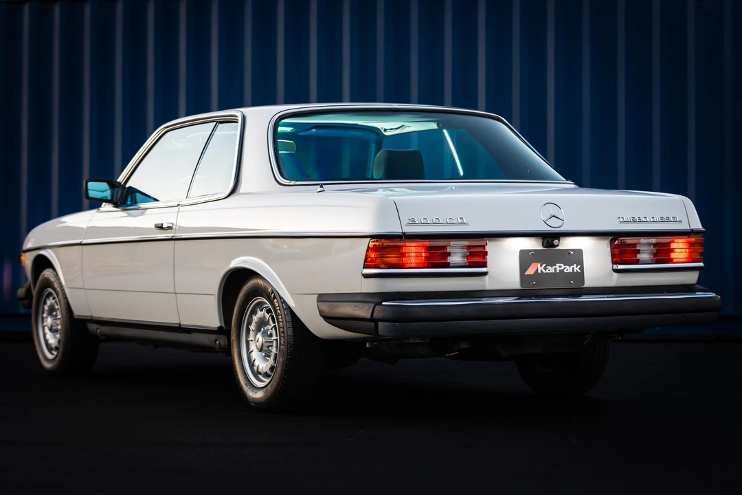 1983 Mercedes-Benz E-Class - Image 9 of 31