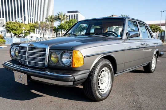 1983 Mercedes-Benz 300D Turbo