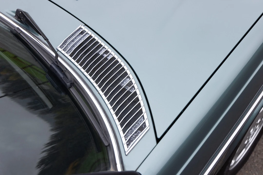 1983 Mercedes-Benz W123 Sedan - Image 25 of 31