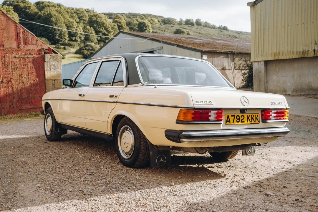 1983 Mercedes-Benz W120 & W121 - Image 12 of 30