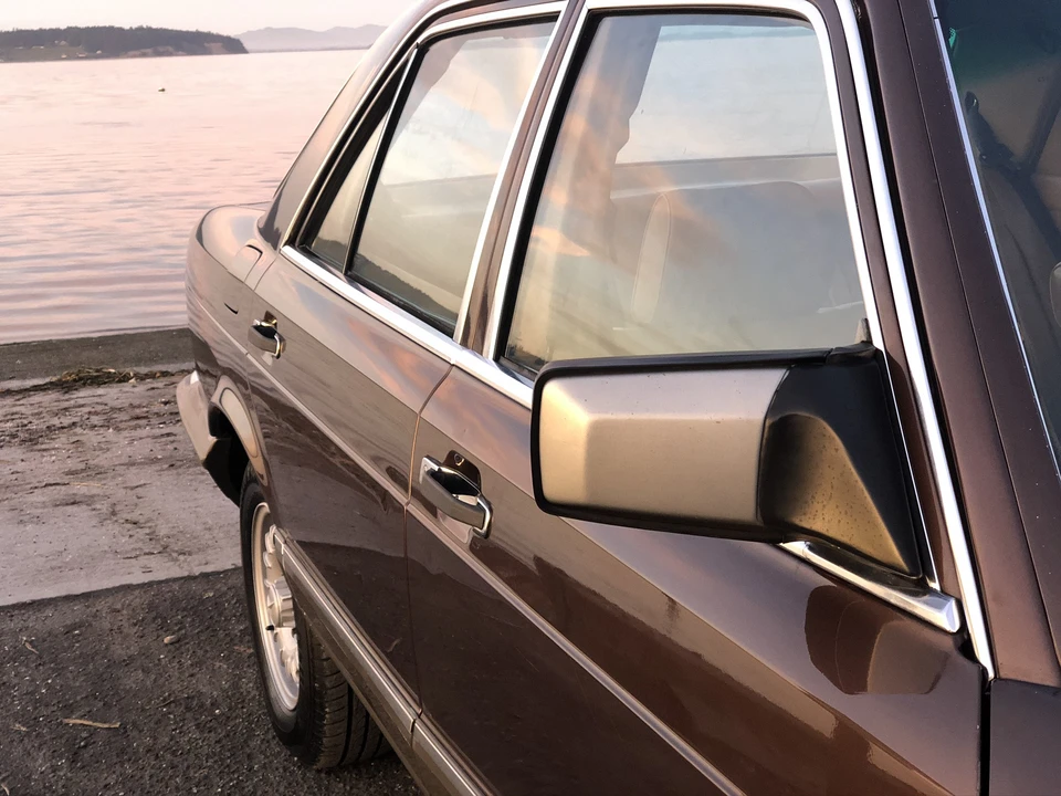 1983 Mercedes-Benz W126 S-Class Sedan - Image 18 of 31