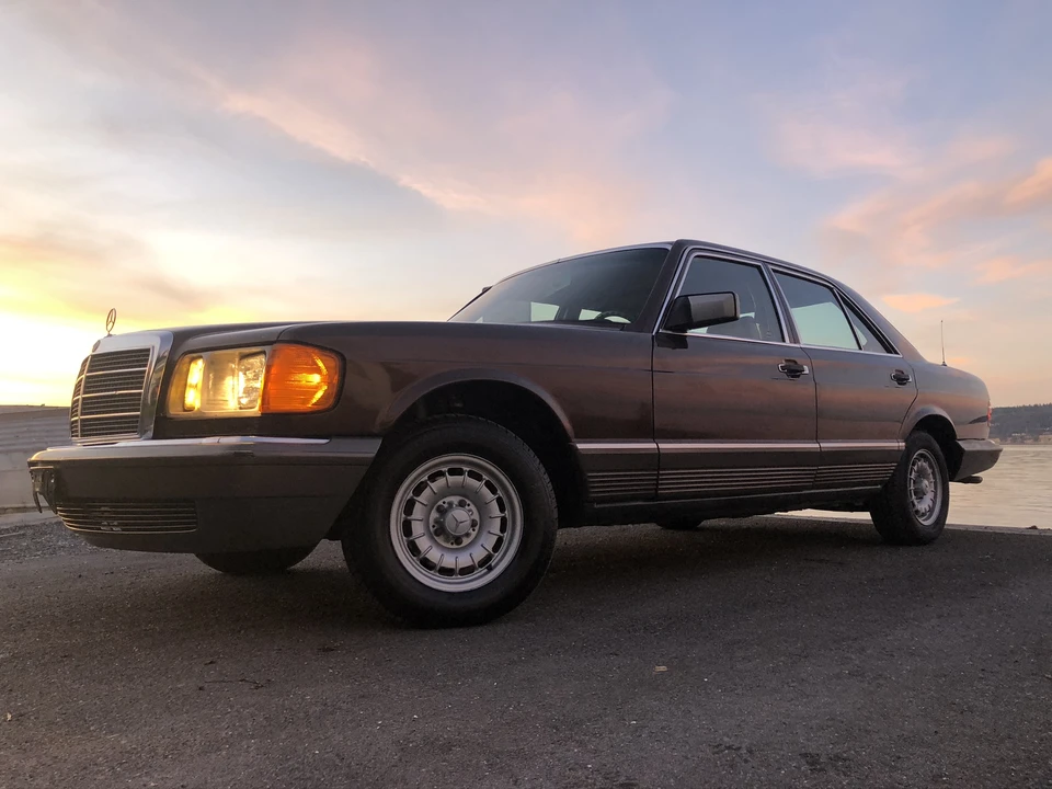 1983 Mercedes-Benz W126 S-Class Sedan - Image 3 of 31