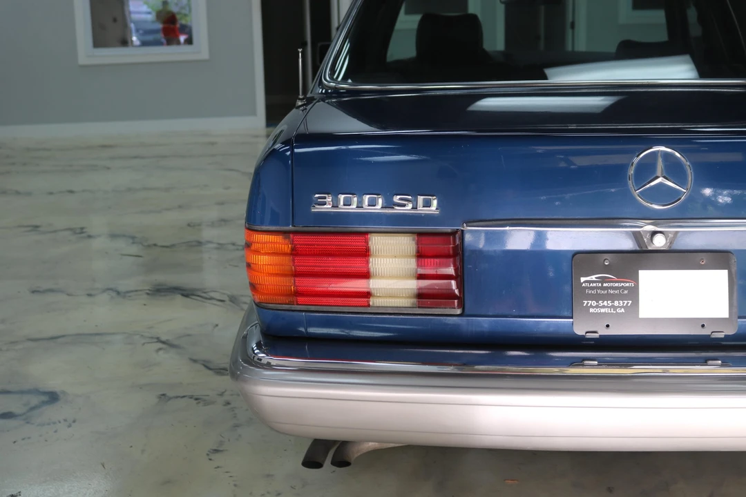 1983 Mercedes-Benz - Image 22 of 31