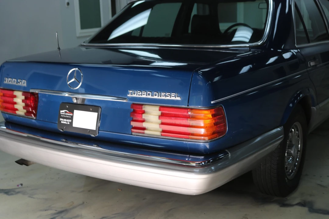 1983 Mercedes-Benz - Image 24 of 31