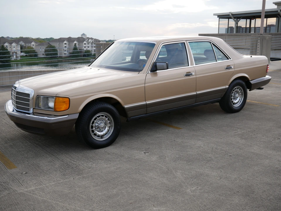 1983 Mercedes-Benz W126 S-Class Sedan - Image 21 of 31
