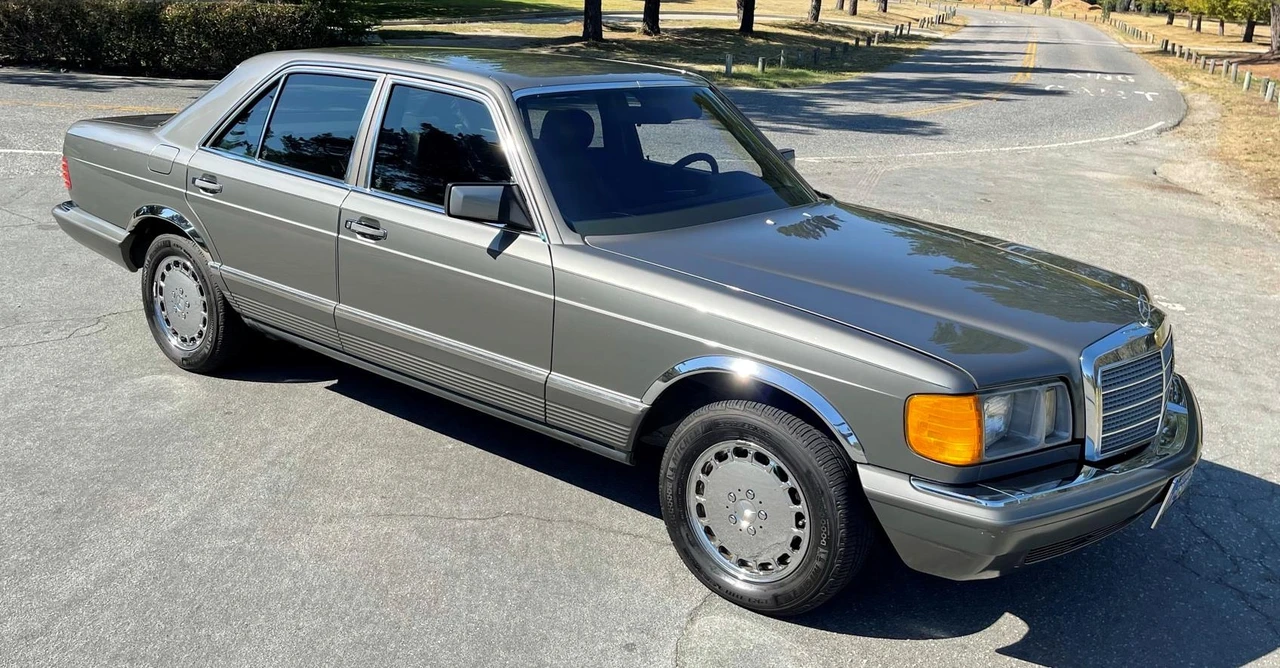 1983 Mercedes-Benz W126 S-Class Sedan - Image 18 of 31