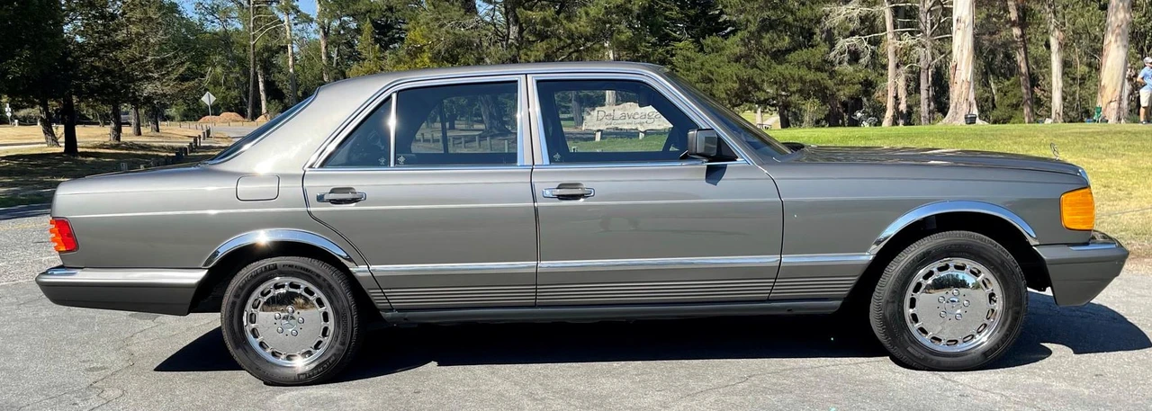 1983 Mercedes-Benz W126 S-Class Sedan - Image 16 of 31