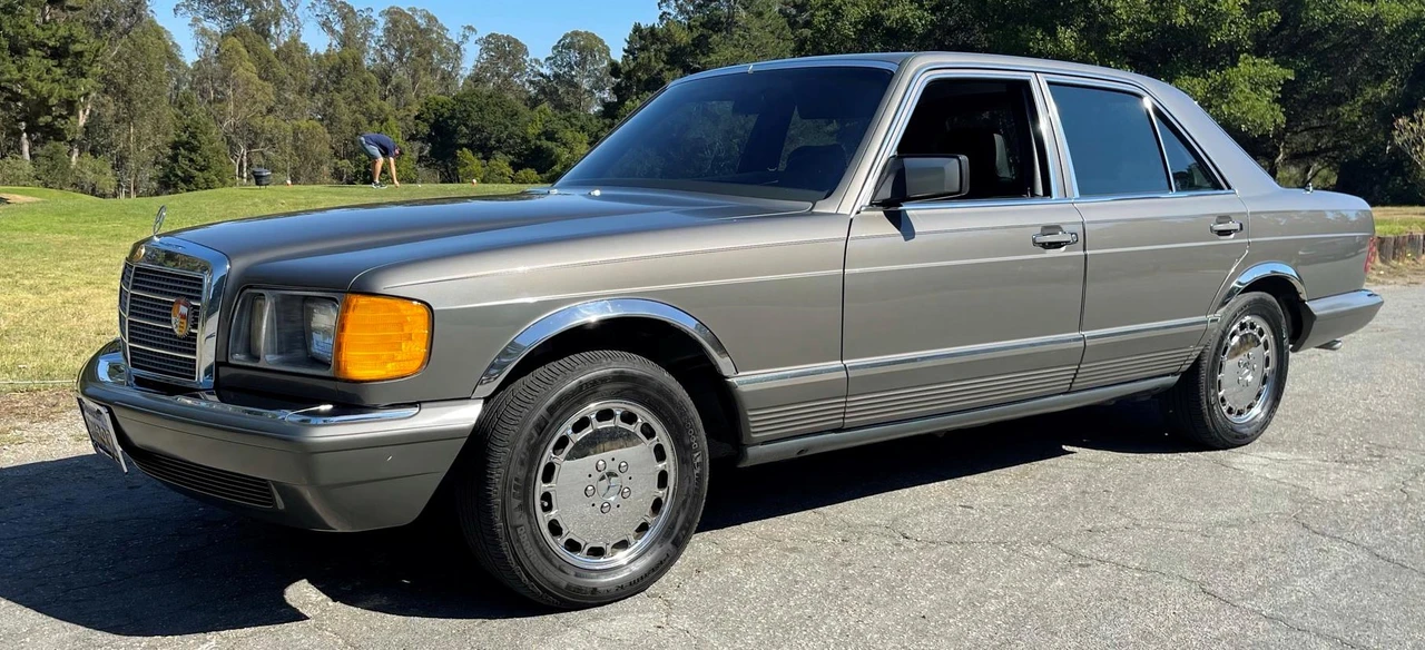 1983 Mercedes-Benz W126 S-Class Sedan - Image 7 of 31