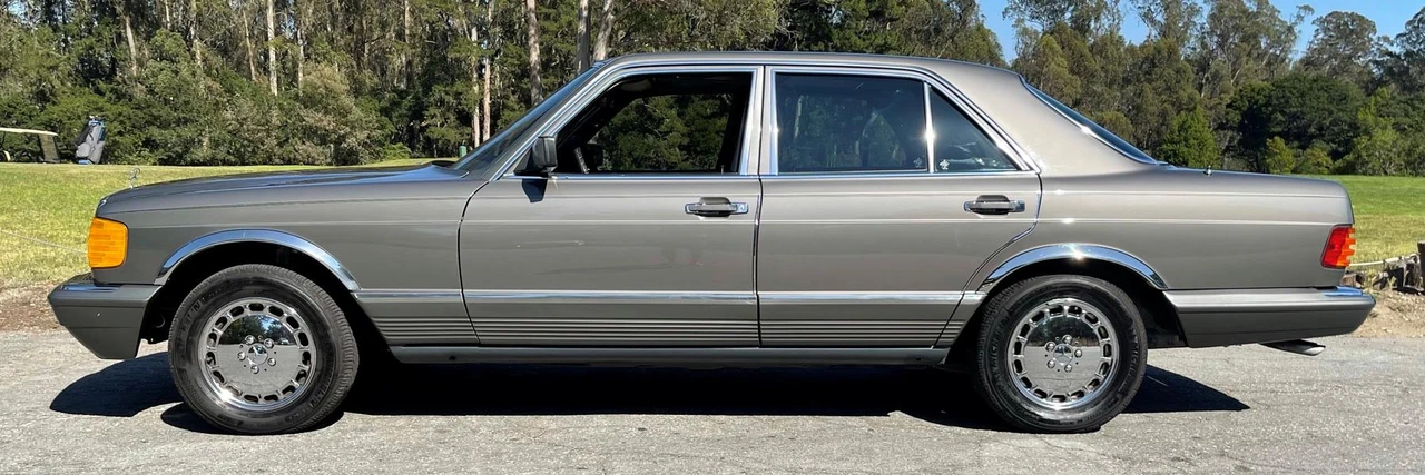 1983 Mercedes-Benz W126 S-Class Sedan - Image 8 of 31