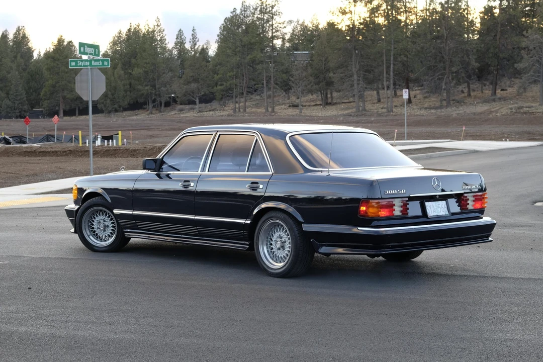 1983 Mercedes-Benz W126 S-Class Sedan - Image 16 of 31