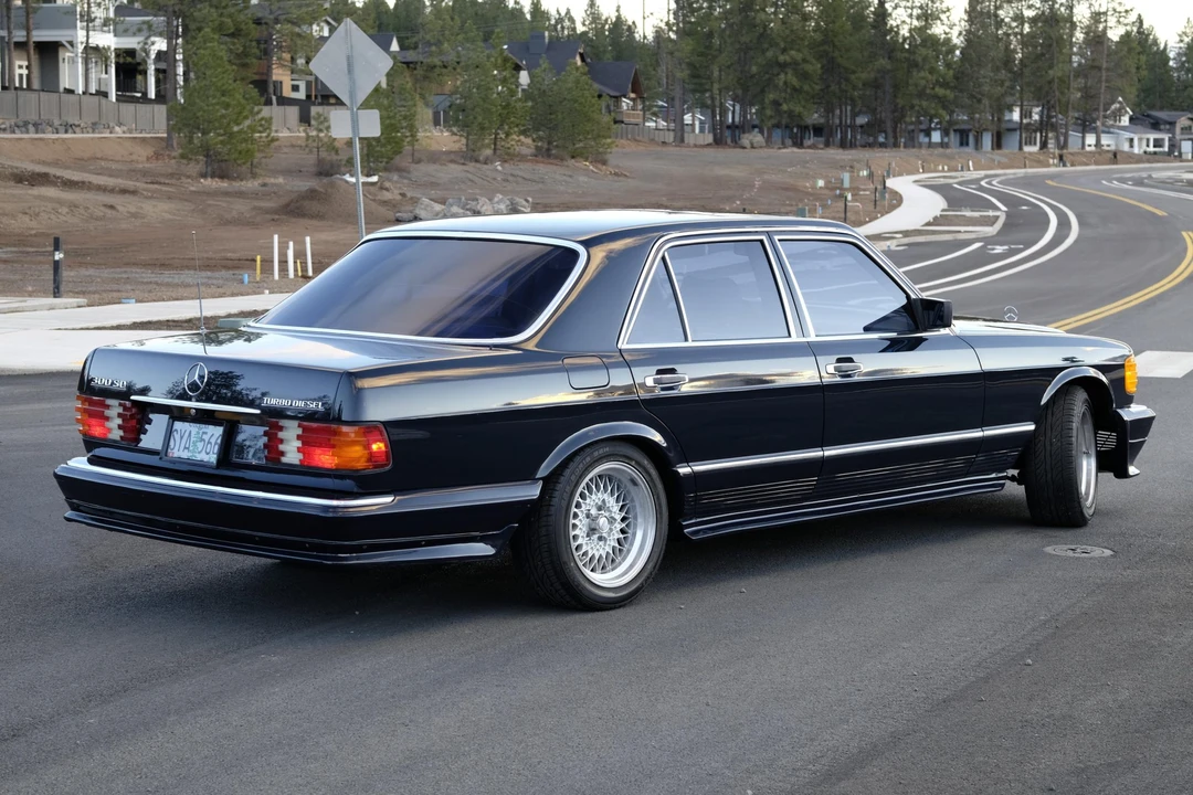 1983 Mercedes-Benz W126 S-Class Sedan - Image 11 of 31