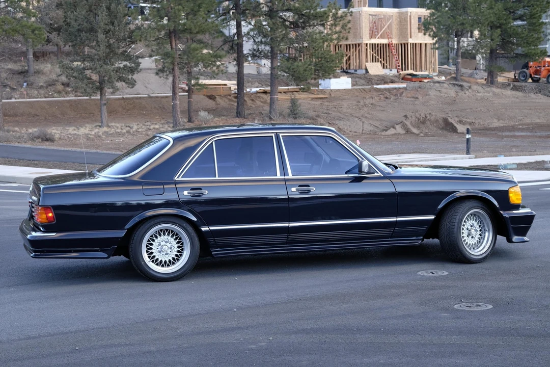 1983 Mercedes-Benz W126 S-Class Sedan - Image 10 of 31