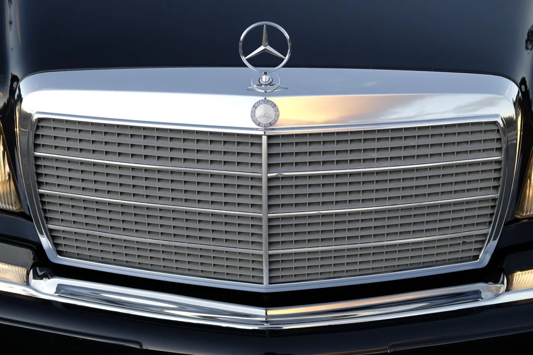 1983 Mercedes-Benz W126 S-Class Sedan - Image 24 of 31