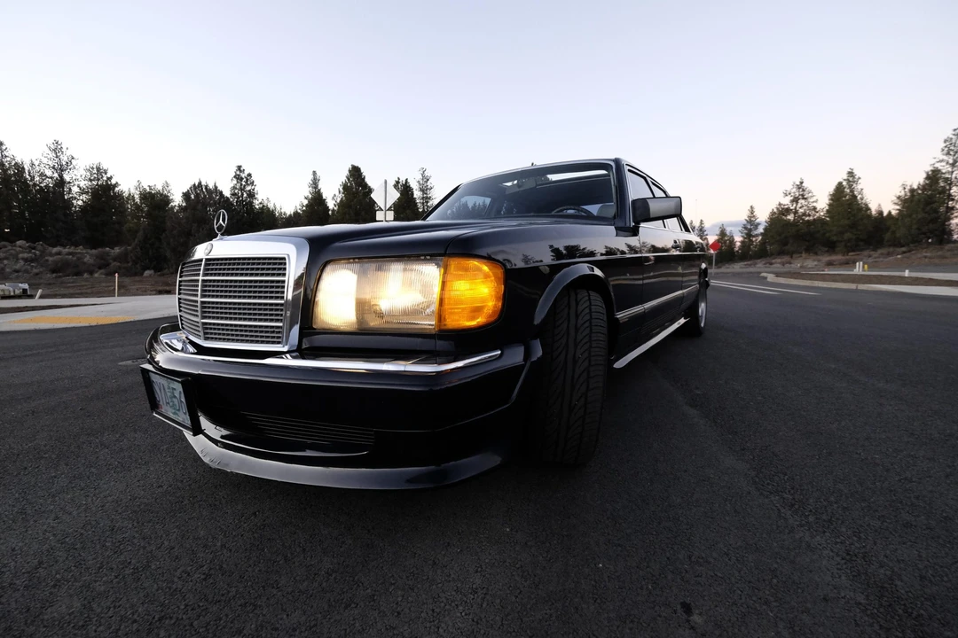 1983 Mercedes-Benz W126 S-Class Sedan - Image 19 of 31