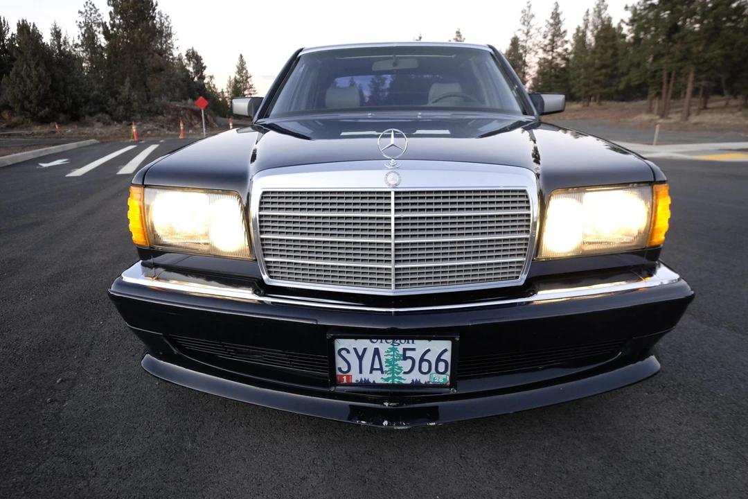 1983 Mercedes-Benz W126 S-Class Sedan - Image 20 of 31