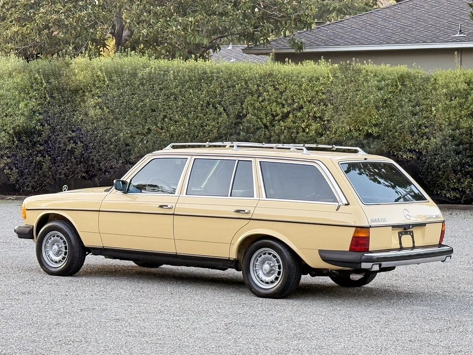 1983 Mercedes-Benz W123 Wagon (S123) - Image 10 of 31